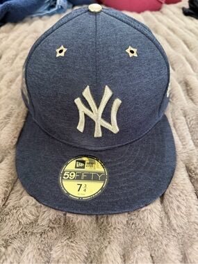 New Era Navy Yankees 2017 All Star Game Fitted Cap with Gold Logo